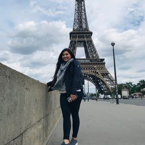 Meet your Posher, Gina